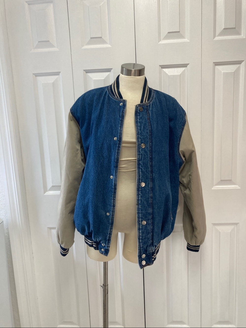 Vintage Blue Denim Bomber Jacket with Tan Sleeves - Picture 4 of 14